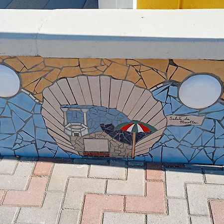San Costanzo B&B Villa Alma מראה חיצוני תמונה